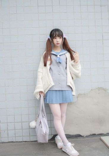 情不自禁电视剧在线观看完整版_4K在线观看电视